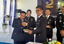 Rutan Mamuju dan Pemasyarakatan Serahkan Bansos
