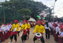 Tradisi Mandar Dikemas Kreatif agar Disukai Generasi Muda