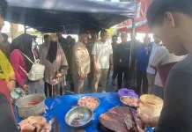 Wabup Mamuju Pantau Harga Ayam jelang Lebaran