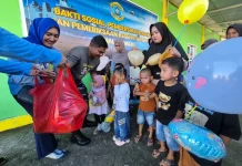 Sinergi TNI AL dan Jalasenastri Gelar Bakti Sosial di Desa Belang-Belang Mamuju
