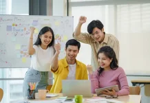 Kenapa Gen Z Punya Banyak Sumber Penghasilan? Alasan di Balik Fenomena "Side Hustle"