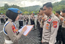 Menjelang HUT Bhayangkara ke-80, Polda Sulbar Cek Sikap dan Penampilan Personel