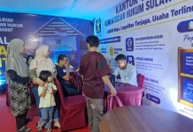 Kanwil Kemenkum Sulbar Maksimalkan Layanan di Festival Manakarra