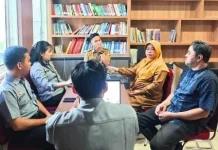 Tingkatkan Akses Informasi Publik, Pengelola JDIH Mamuju Dibina Kemenkum Sulbar