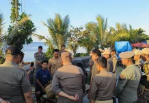 Pedagang Durian di Jalan Arteri Mamuju Diminta Geser Lapak