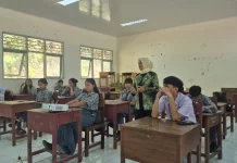 Cegah Pernikahan Usia Anak, Kemenkum Sulbar Edukasi Pelajar SMAN 3 Mamuju