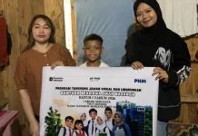 PNM Tak Hanya Kuatkan Usaha Ibu, Tapi juga Jaga Mimpi Anak lewat Beasiswa