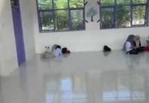 Belajar Dilantai, Pemprov Sulbar Janji Penuhi Meja Kursi SMAN 1 Bulu Taba Bertahap