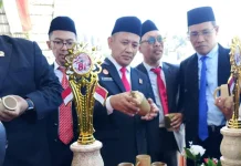 Kemenkum Sulbar Dukung Mamasa Catat Rekor MURI Minum Kopi Bambu HUT RI
