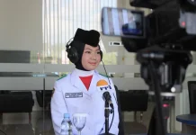 Mimpi Sejak SD Terwujud, Aniqa Jadi Pembawa Baki Bendera di HUT RI Sulbar