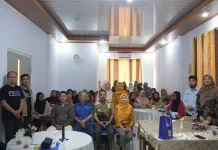 Sentuh Industri Minyak Kelapa Mandar Majene, FTI ITB Boyong Sampel Minyak ke Lab