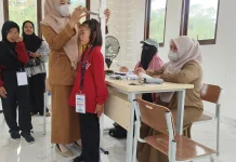 MPLS Dimulai, Siswa Baru Sekolah Rakyat 3 Sulbar Jalani Cek Kesehatan