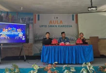 Densus 88 Sulbar Ingatkan Bahaya IRET dan NVE ke Siswa SMK Negeri 1 Karossa