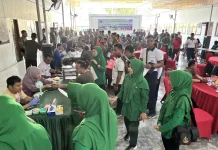 HUT ke-81 TNI, Korem 142 Mamuju Layani 1.400 Warga Memeriksa Kesehatan Gratis
