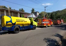 Satgas Kementerian PU Salurkan Hampir 200 Ribu Liter Air ke Mamuju Tengah