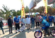 Gubernur Suhardi Duka sebut Kejurnas Drag Bike di Mamuju Dongkrak Ekonomi