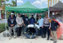 Satgaswil Sulbar Serahkan Bantuan Pipa Air Bersih ke Eks Napiter Mamasa
