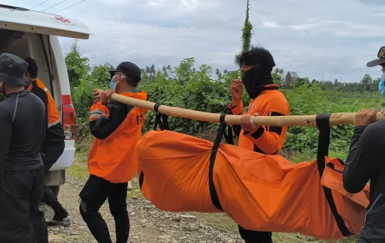 Lansia Hilang di Karossa Ditemukan Meninggal dalam Jurang