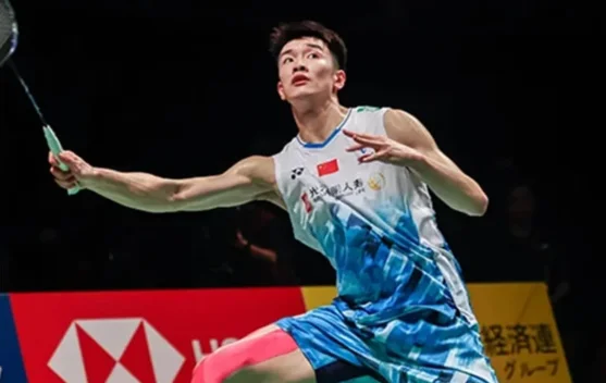Li Berhasil Pertahankan Gelar Juara