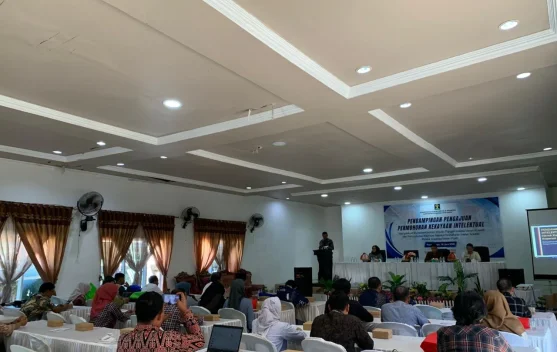 Kakanwil Kemenkum Sulbar Dorong Penguatan Merek Kolektif Produk Desa di Pasangka