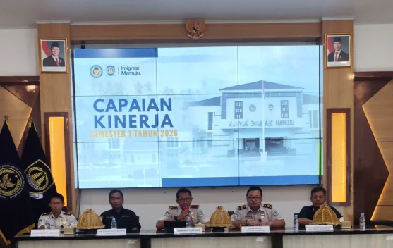 Imigrasi Mamuju Capai 75℅ Target PNBP di Semester I