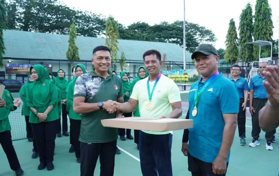 Danrem 142/Tatag Raih Juara I Turnamen Tenis Lapangan di Palu