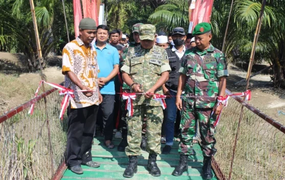 TNI Resmikan Jembatan Gantung Perintis Garuda di Pasangkayu, Dorong Akses Ekonomi