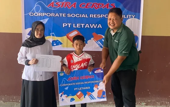 Dukung Pendidikan, PT Letawa Beri Beasiswa dan Insentif Guru