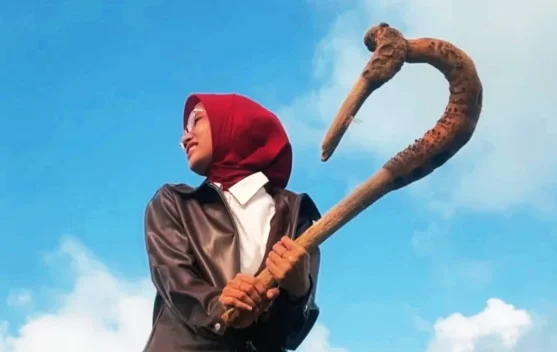 Tongkat Maui tanpa Sengaja Ditemukan di Pantai lalu Memenangkan Lomba