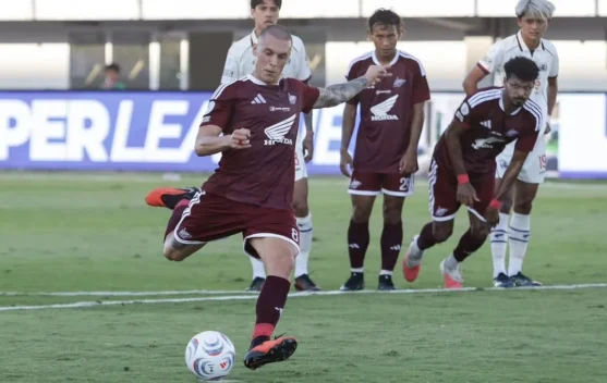 Hujan Gol dan Drama Menit Akhir, PSM Makassar vs Arema FC Berbagi Angka 3-3