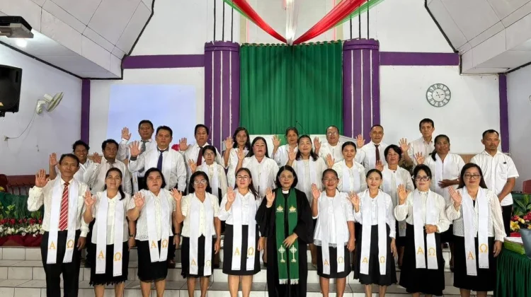 Ibadah Minggu Bentuk III Jemaat GMIM Petra Poopoh