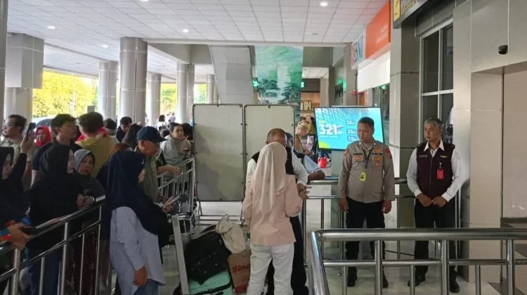 Polsek Bandara Sam Ratulangi Manado Intens Laksanakan Patroli