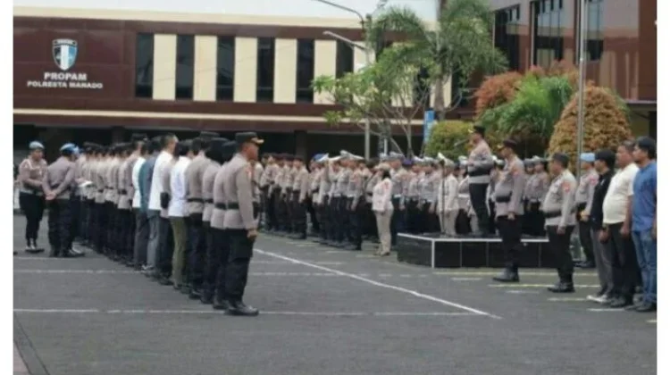 Kapolresta Manado Tekankan Peningkatan Pelayanan Publik