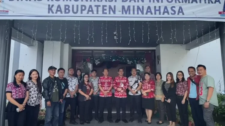 BKPSDM Apresiasi Kinerja Disiplin Diskominfo Minahasa