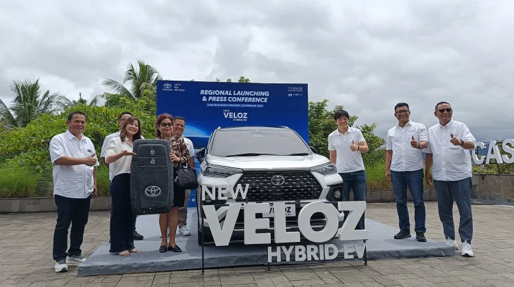 Toyota Resmi Mulai Penjualan New Veloz Hybrid EV di Sulut