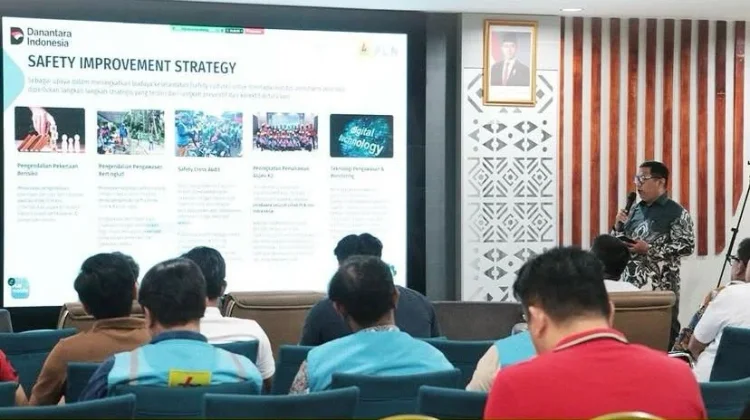 PLN Dorong Budaya K3 lewat Smart Safety dan Transformasi Digital
