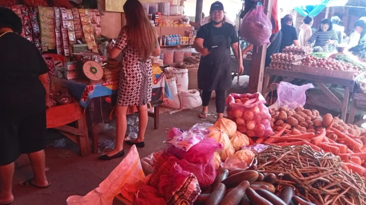 Harga Cabai Naik, Tomat Turun di Langowan