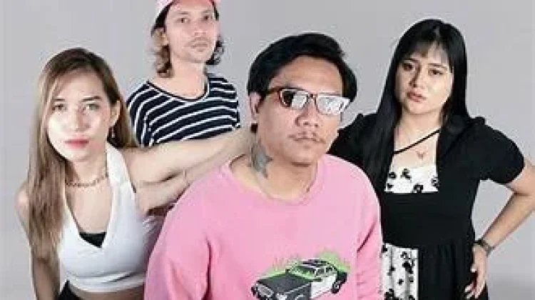 Batas Senja Rilis “Rumah dan Baju Barumu” Kisah Nyata Perjuangan Cinta yang Menyentu