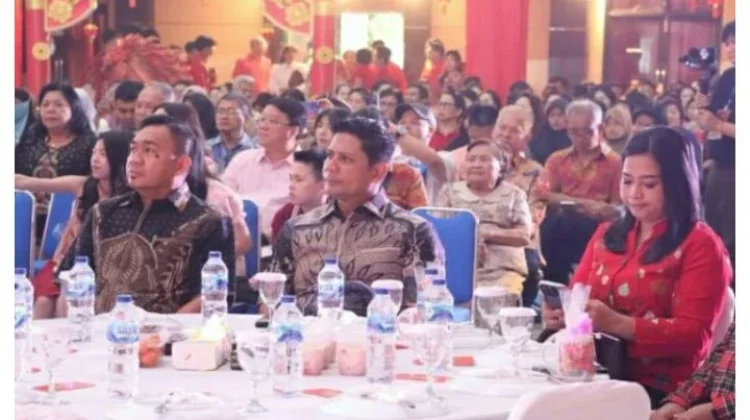 Kapolresta Manado Hadiri Perayaan Imlek 2577