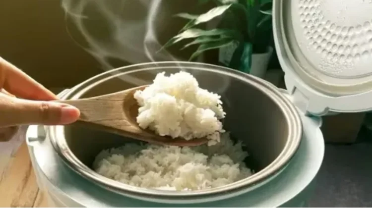 Tips Memasak Nasi Agar Tidak Cepat Basi