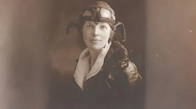 Jejak Keberanian dan Misteri Abadi Amelia Earhart