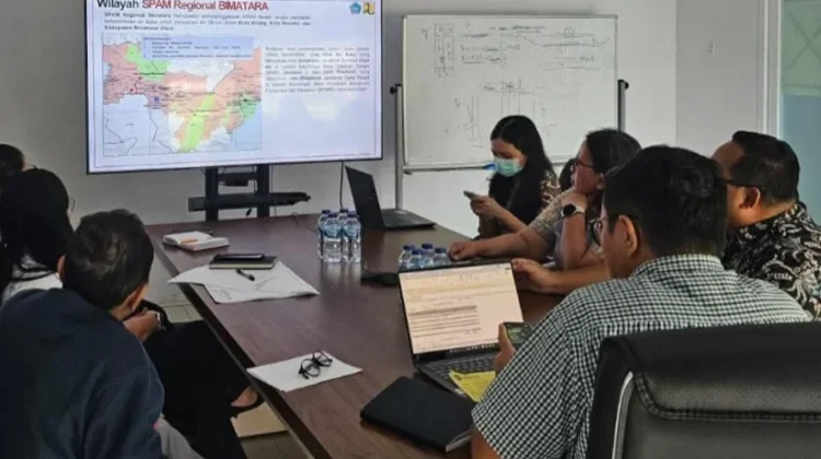 Rapat Pembahasan Pemanfaatan Rumija Tol Manado–Bitung