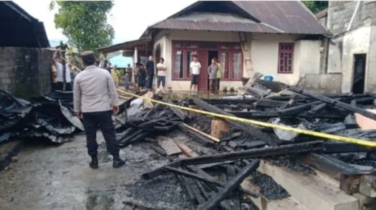 Kebakaran di Desa Kiawa 1 Barat,  Kerugian Capai Rp50 Juta