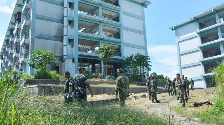 Pangdam Merdeka Tinjau Lokasi Marshalling Area Prajurit Yonif TP 916 di Bitung