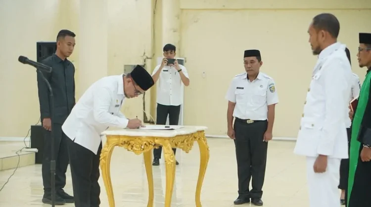 Pelantikan dan Pengambilan Sumpah Penjabat Sangadi Desa Kuala