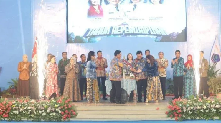 Hendrik Pagiling Hadiri Perayaan Setahun Kepemimpinan Gubernur dan Wagub Sulut