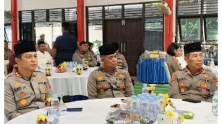 Polres Bitung Buka Puasa Bersama Santuni Anak Yatim