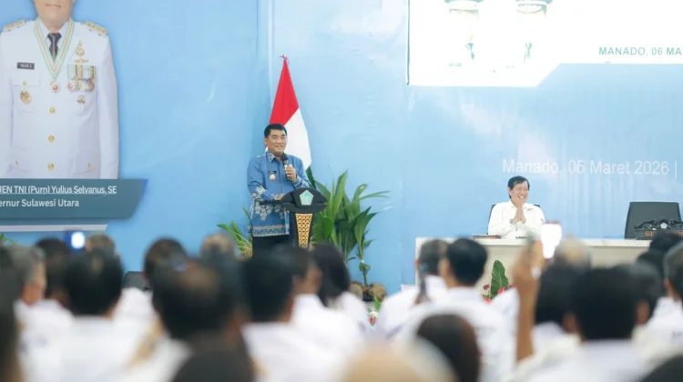 Dekopinda se-Sulut Dilantik, Yulius Dorong Koperasi Jadi Motor Ekonomi Kerakyatan