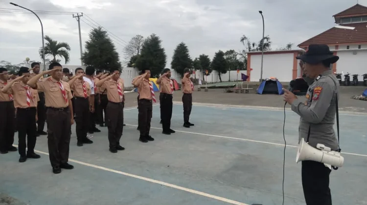 Polres Minahasa Beri Pembinaan kepada Pramuka Siswa SRMA Tampusu