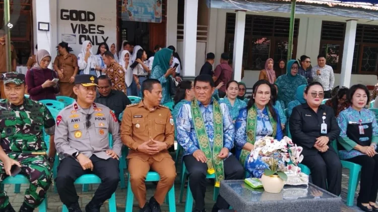 Gubernur Yulius Selvanus Canangkan Gerakan Ayah Teladan Indonesia di Kotamobagu
